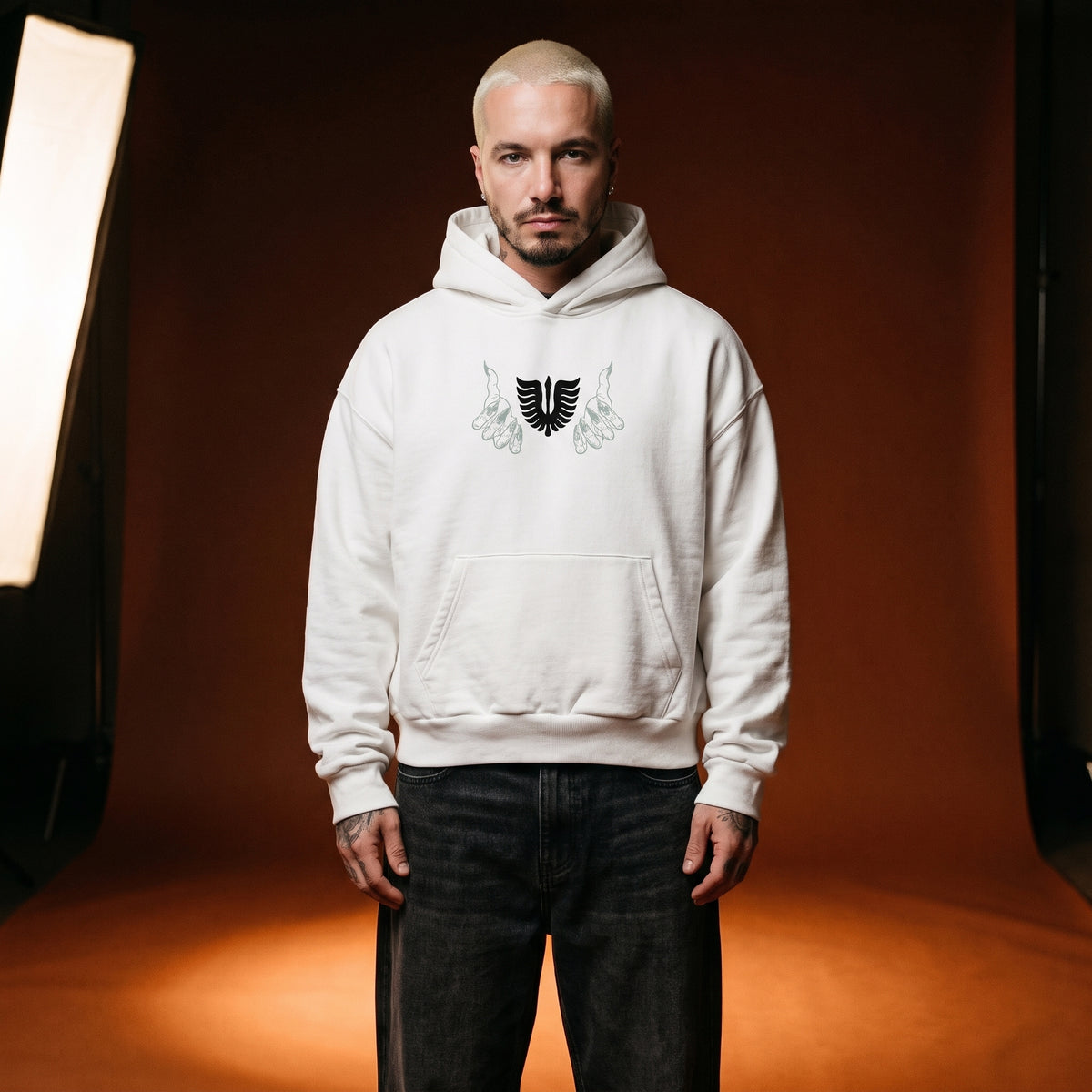 GRIFFITH (THE WHITE FALCON) / HOODIE