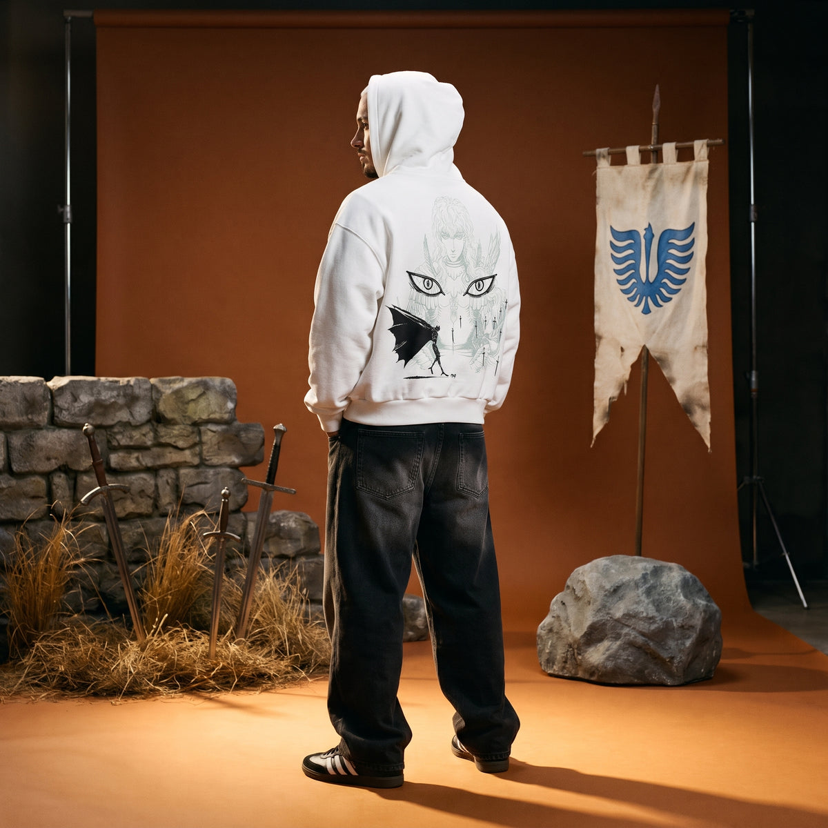 GRIFFITH (THE WHITE FALCON) / HOODIE